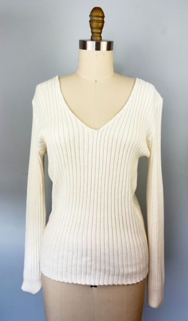 Brandy Melleville V-Neck Ribbed White Preppy Coastal Grandma Fisherman Sweater